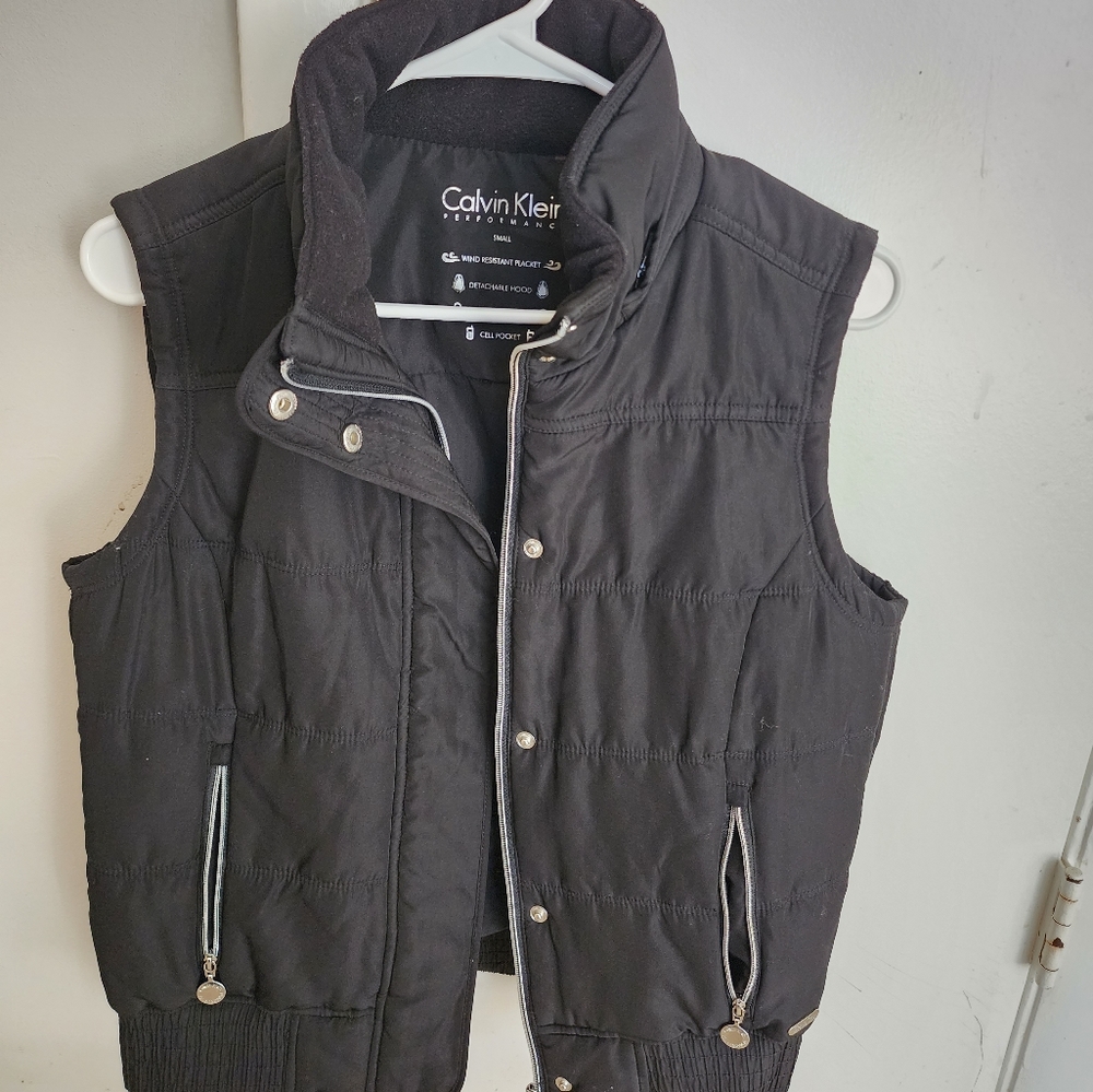 Black jaket